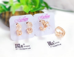 Irregular gold color earrings