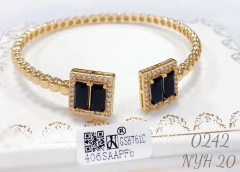 Black zircon shiny bangle