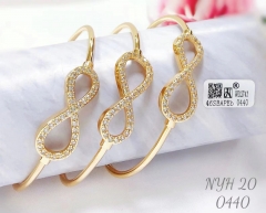 Glossy gold hollow bracelet set