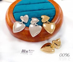 Heart shape shiny earrings