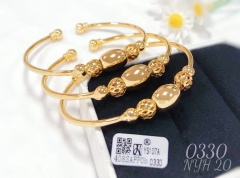 Polished beaded gold bracelet set