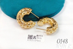 Glossy hollow style gold earrings