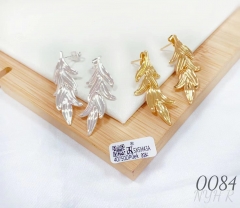 Leaf style polishing style earrings