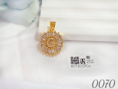 Full gem exquisite "G" letter pendant