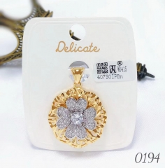 flower style bright gold pendant