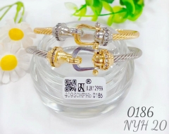 Irregular hollow thread rotation style bracelet