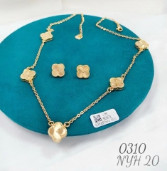 Lucky four leaf fashion gold/silver necklace earrings set