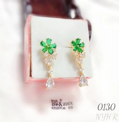 Green flower earrings with water drop pendant