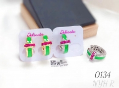 Red gem green pattern earrings