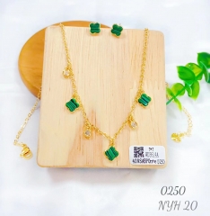 Green four Leaf and Gemstone Pendant Gold Earrings and Necklace Set