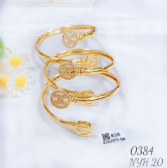 Classic style hot sale bangle set