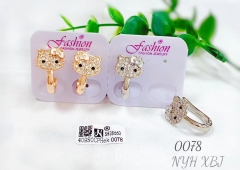 Cartoon cat cute earrings