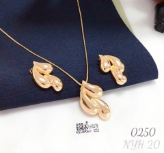 Irregular glossy gold necklace earrings