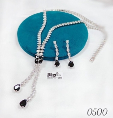 Black gem gorgeous silver earrings necklace