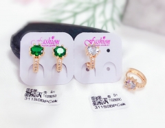 Green/whiter gem shiny earring