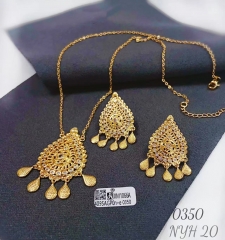 Beautiful and dazzling silver/gold earrings and necklace