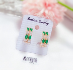 Vertical arrangement of green and white zircon exquisite earrings