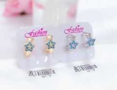 Star style blue gem earring