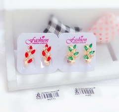 Red/green leaf style earring