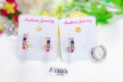 Colorful zircon glossy earring