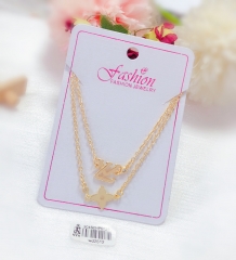 Glossy style gold necklace