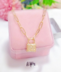 Lock model gold/silver necklace