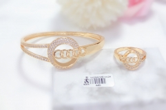 High-end popular gold whiter gem bangle ring