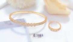 Simple style gem bangle ring