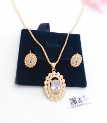 Full diamond style gold earrings necklace