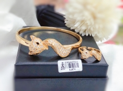 Seductive Fox whiter Outdated Exquisite Bangle Ring