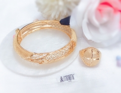 Simple style gold bangle ring