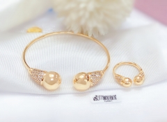 Glossy bead simple style bangle ring