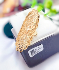 Gorgeous gold popluar ring