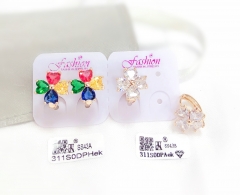 Flower style dazzling earring