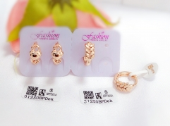 Irregular gold earring