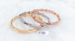 Bow style fashion bangle set