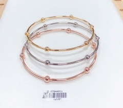 Simple versatile style bangle set