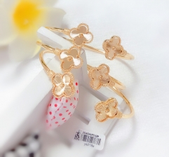 Lucky four leaf gold style bangle set