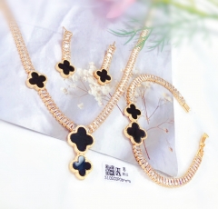 Black Lucky Four-Leaf Clover Gold/Silver Jewelry Set