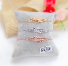 Irregular style bangle set