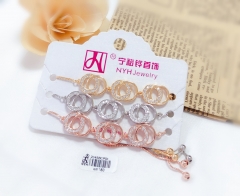 Hollow style shiny bangle set