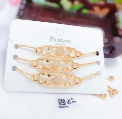 Hollow style shiny gold bangle set