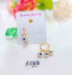 Whiter eye style shiny pendant earring