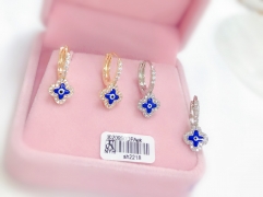 Irregular blue eye gem style single earring