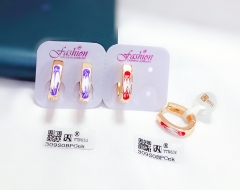 Purple/red patterned fashionable gold earrings