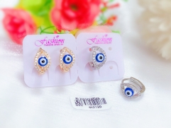 Blue eye gem style earring