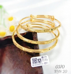 Simple style gold bangle set