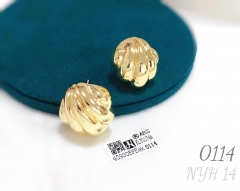 Glossy irregular style gold earring