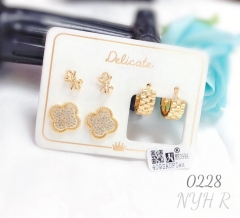 Simple lasting style gold earring