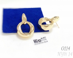 Hollow shiny style gold earring